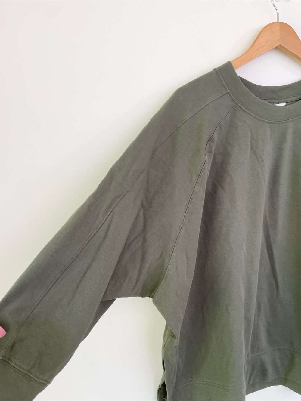 Earth Yoga Oversized Boxy Army Green Crew Neck Sweatshirt XL Extra Large Cotton - Picture 2 of 7